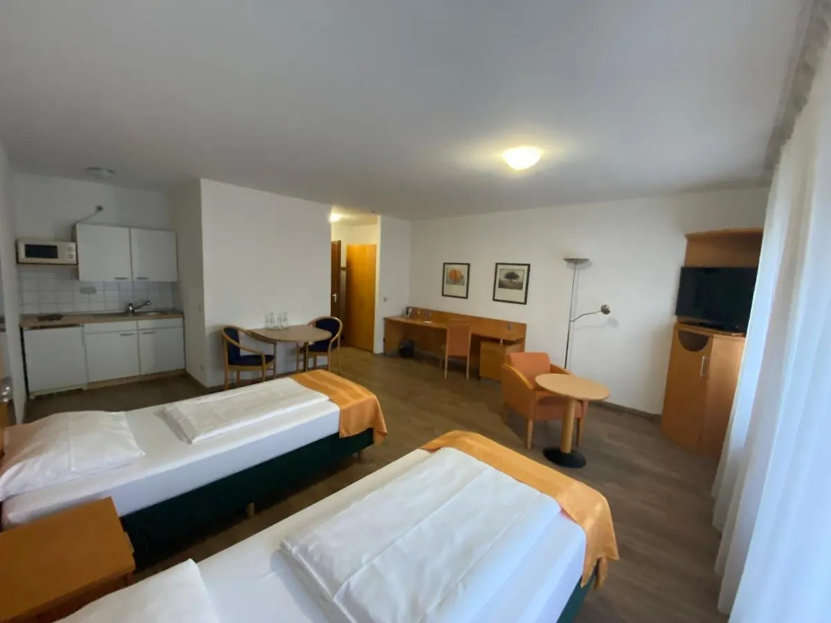 Aparthotel Ariva Boardinghouse Platanenhof MHG 3*,  Alemania